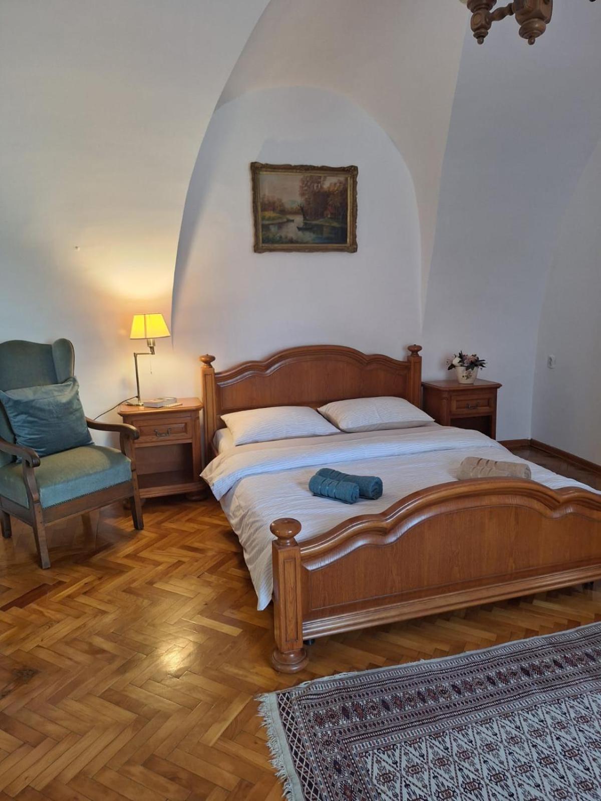 Classy View - Panoramic Sibiu Suite מראה חיצוני תמונה