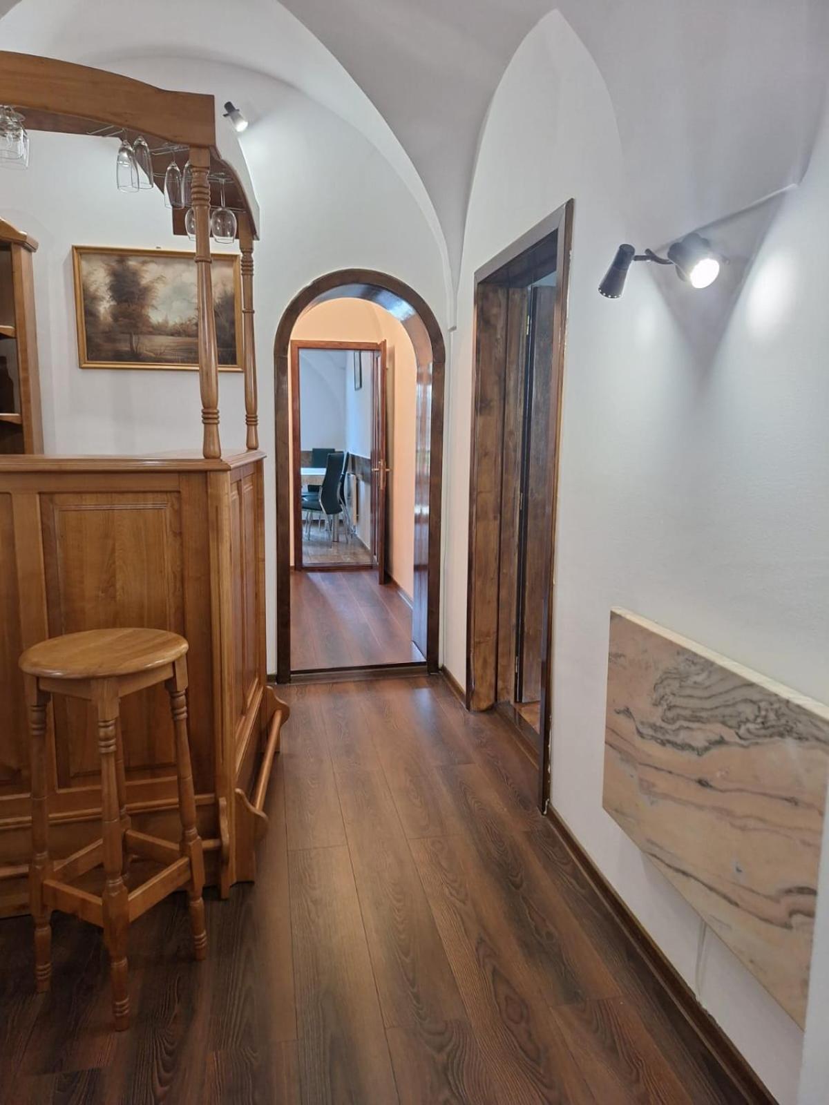 Classy View - Panoramic Sibiu Suite מראה חיצוני תמונה